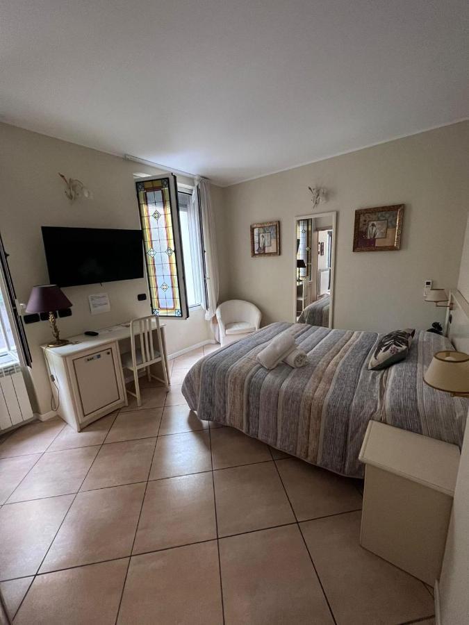 Camere Chicca Sanremo Bagian luar foto