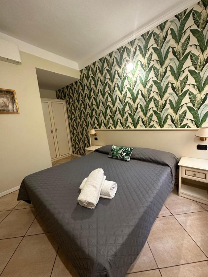 Camere Chicca Sanremo Bagian luar foto