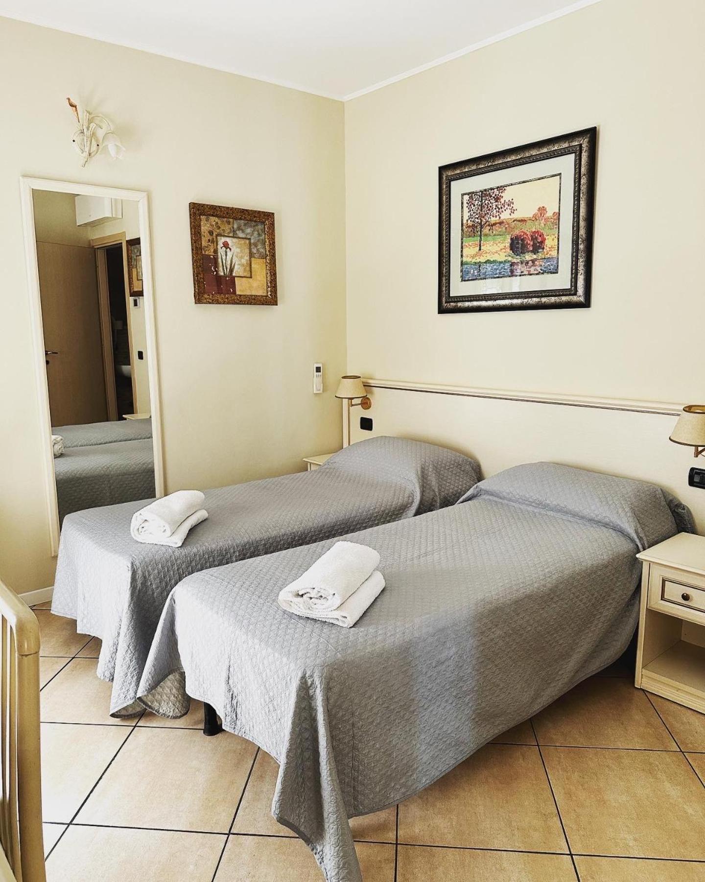 Camere Chicca Sanremo Bagian luar foto
